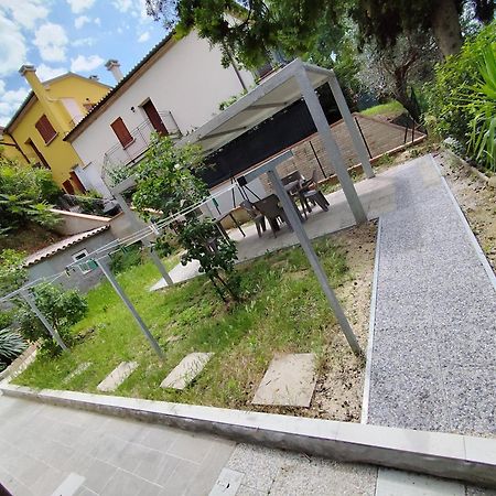 Villa Paoletti, Appartamento Confortevole Nel Cuore Di Градара Экстерьер фото